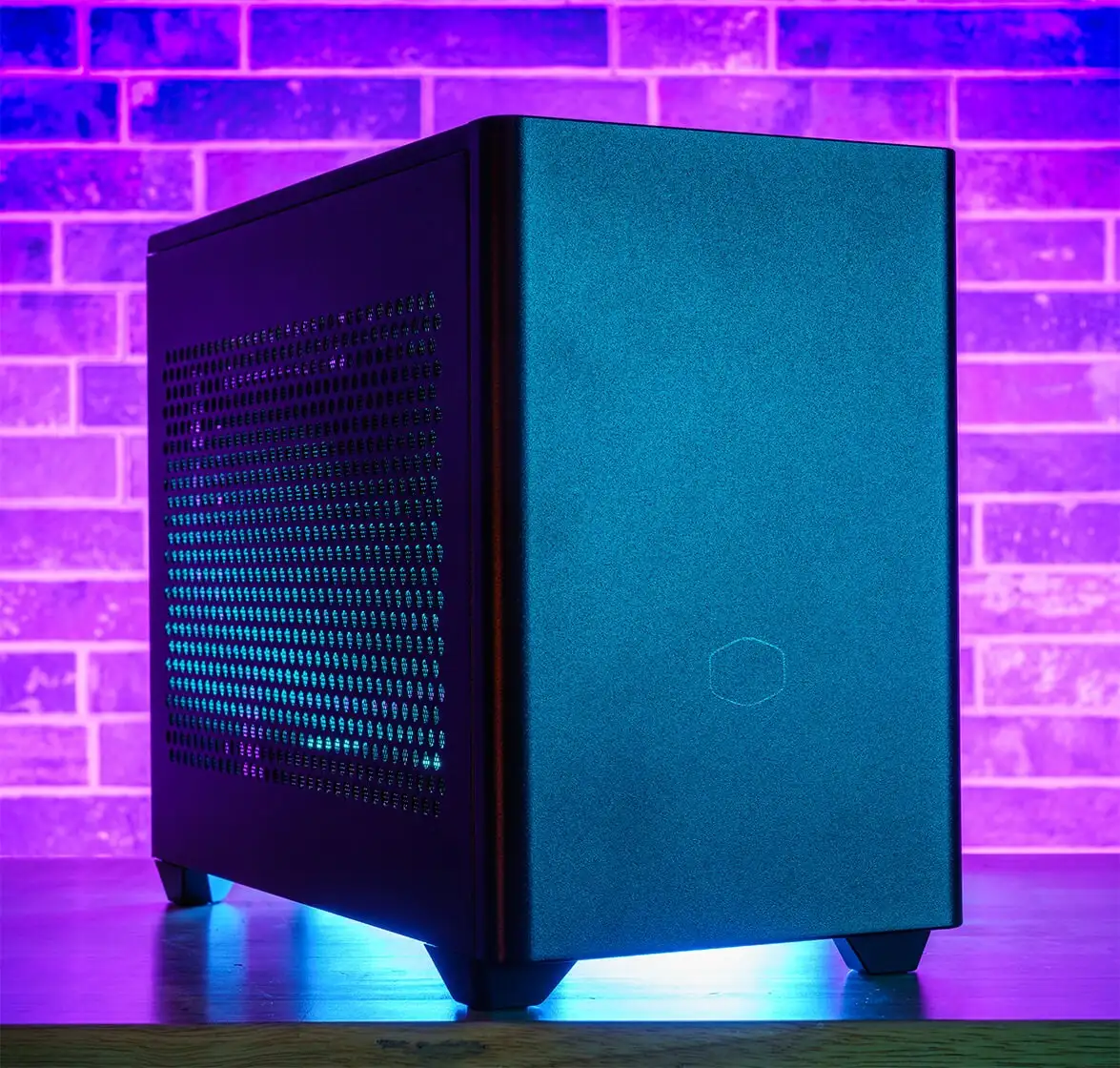 Cooler Master MasterBox NR200